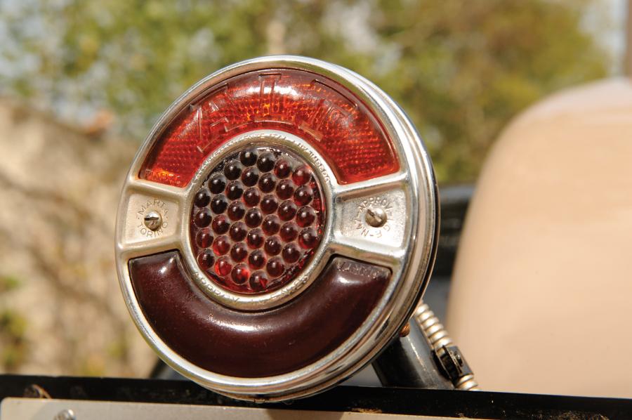  Lancia Dilambda 1929 года  (фото 2 из 5)